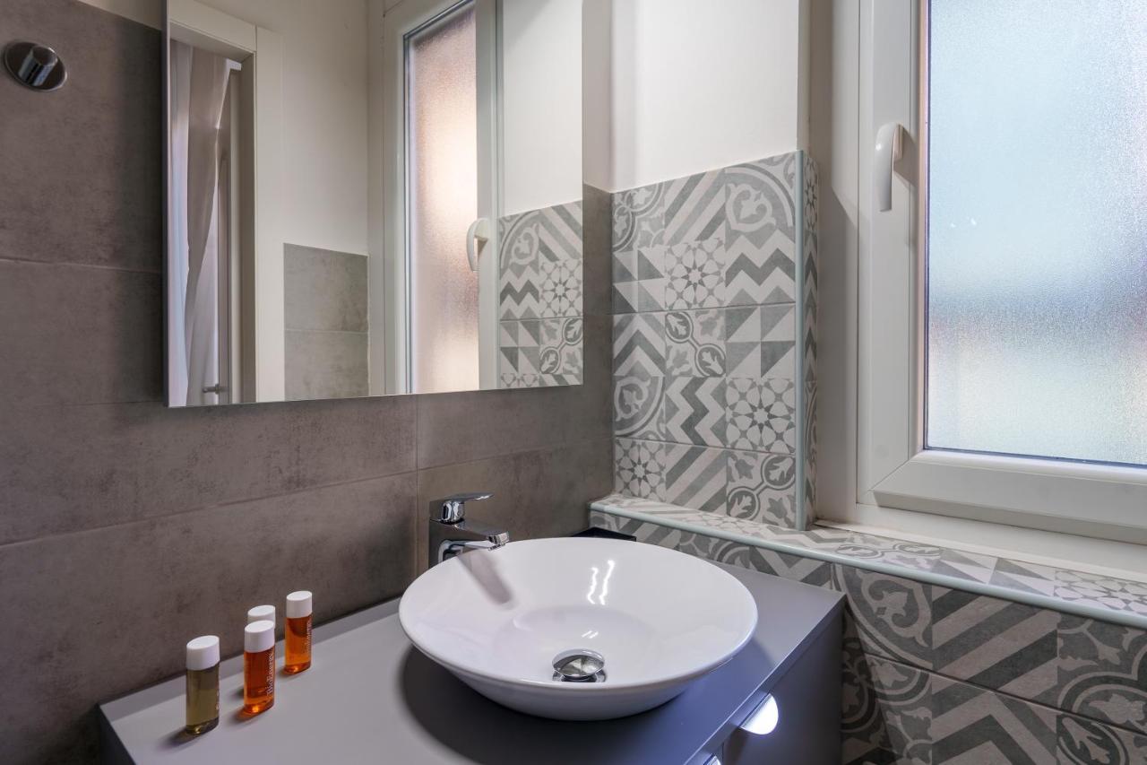 Sansiro Luxury Wi-Fi & Netflix Apartment Milano Ngoại thất bức ảnh